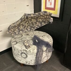 TOTES UMBRELLA BONUS SCARF MIDCENTURY VIBES CIRCLES DESIGN